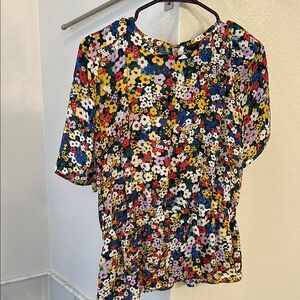 Ann Taylor Navy and Yellow Graphic Fitted Blouse